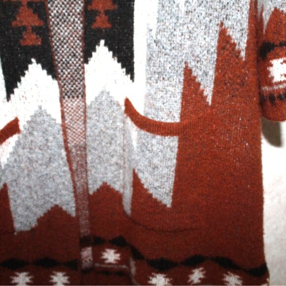 Snails & Cinnamon Aztec Print Long Oversized Warm Cardigan Pockets Size Large - Picture 12 of 16